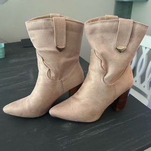 Suede Lulu’s Boots!